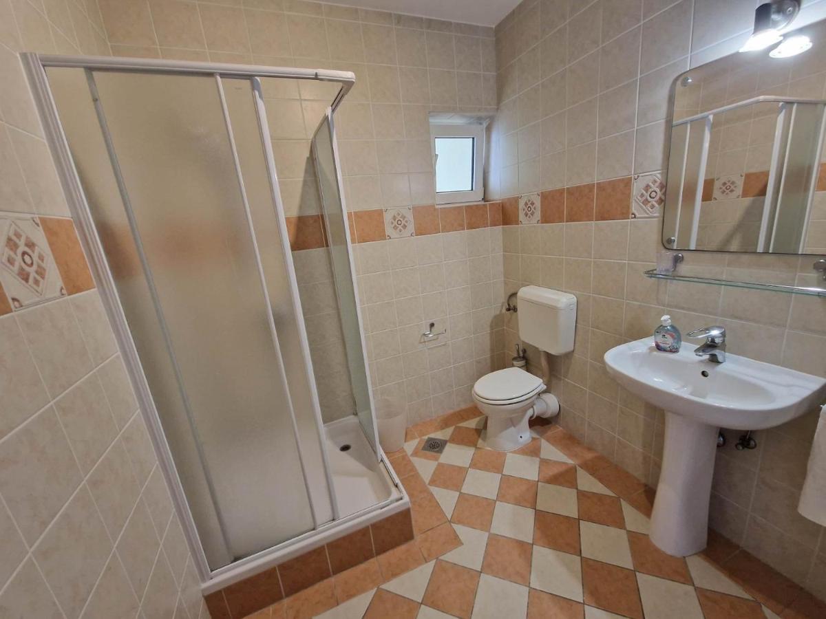 Villa Gabriel Pag Town Eksteriør bilde